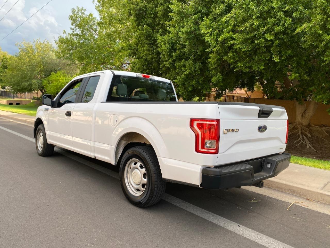 Ford F-150 XLT SuperCab 8-ft. 2WD 2015