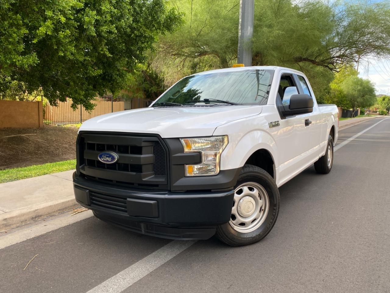 Ford F-150 XLT SuperCab 8-ft. 2WD 2015