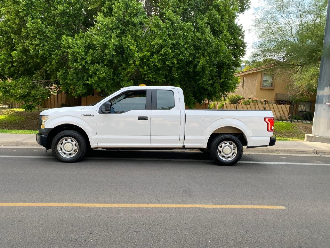 Ford F-150 XLT SuperCab 8-ft. 2WD 2015