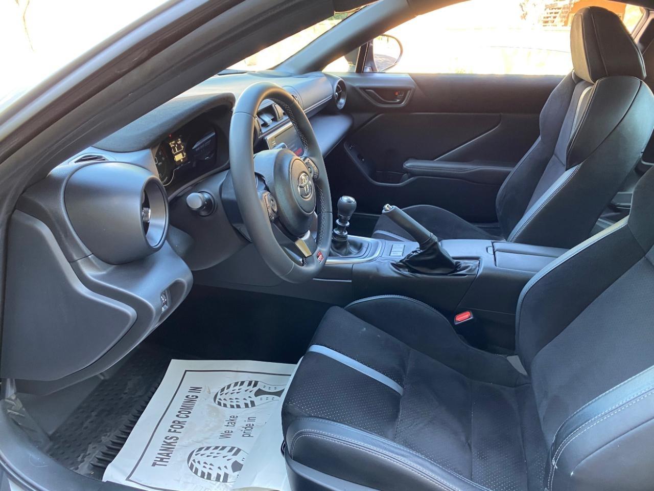 Toyota GR86 Premium 6M 2024