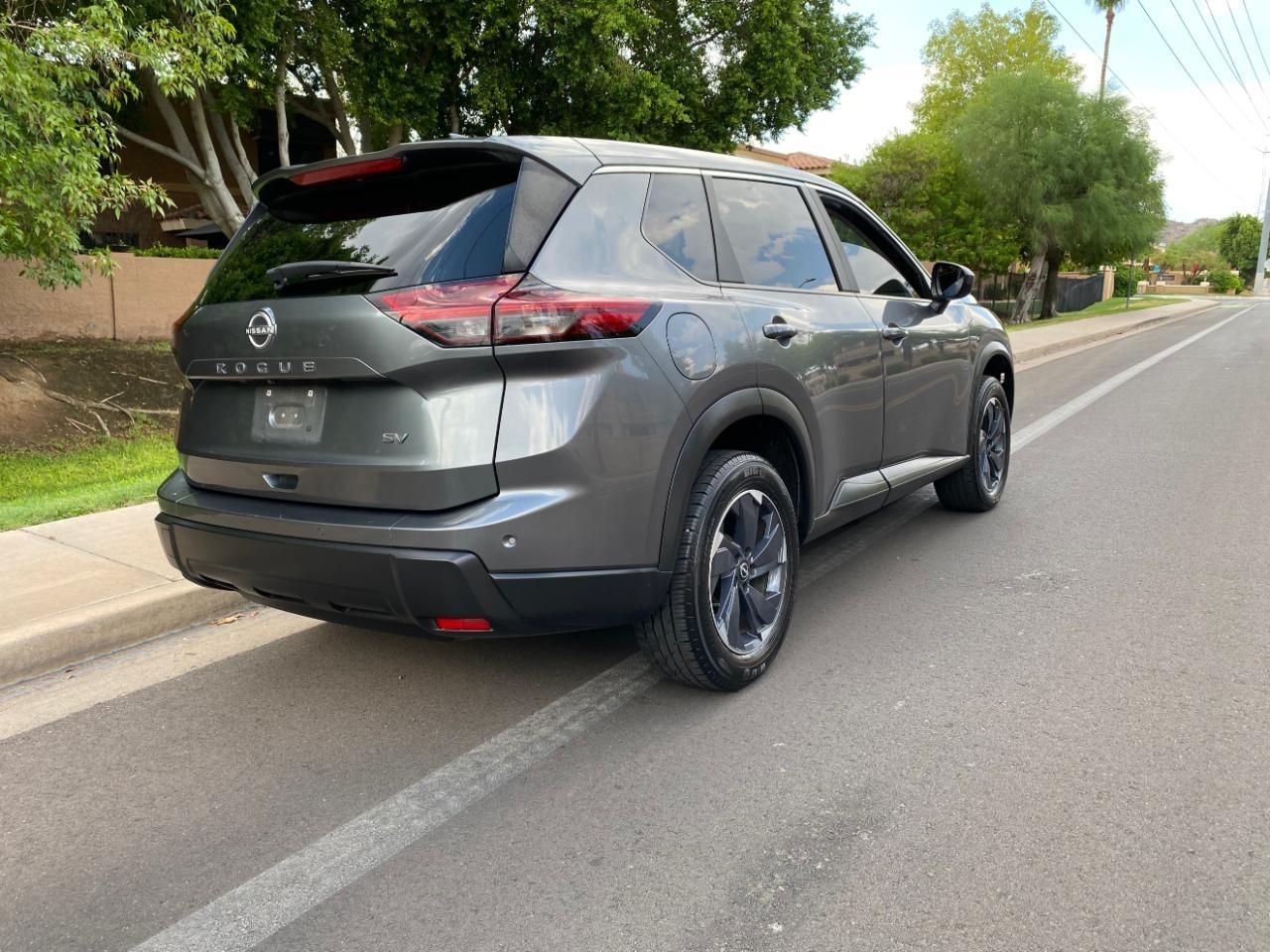 Nissan Rogue SV 2024