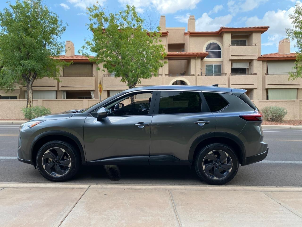 Nissan Rogue SV 2024