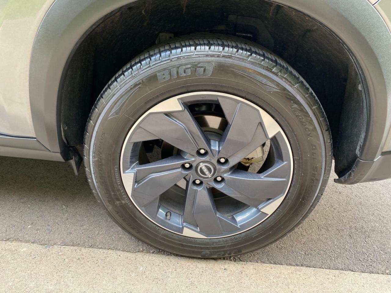 Nissan Rogue SV 2024