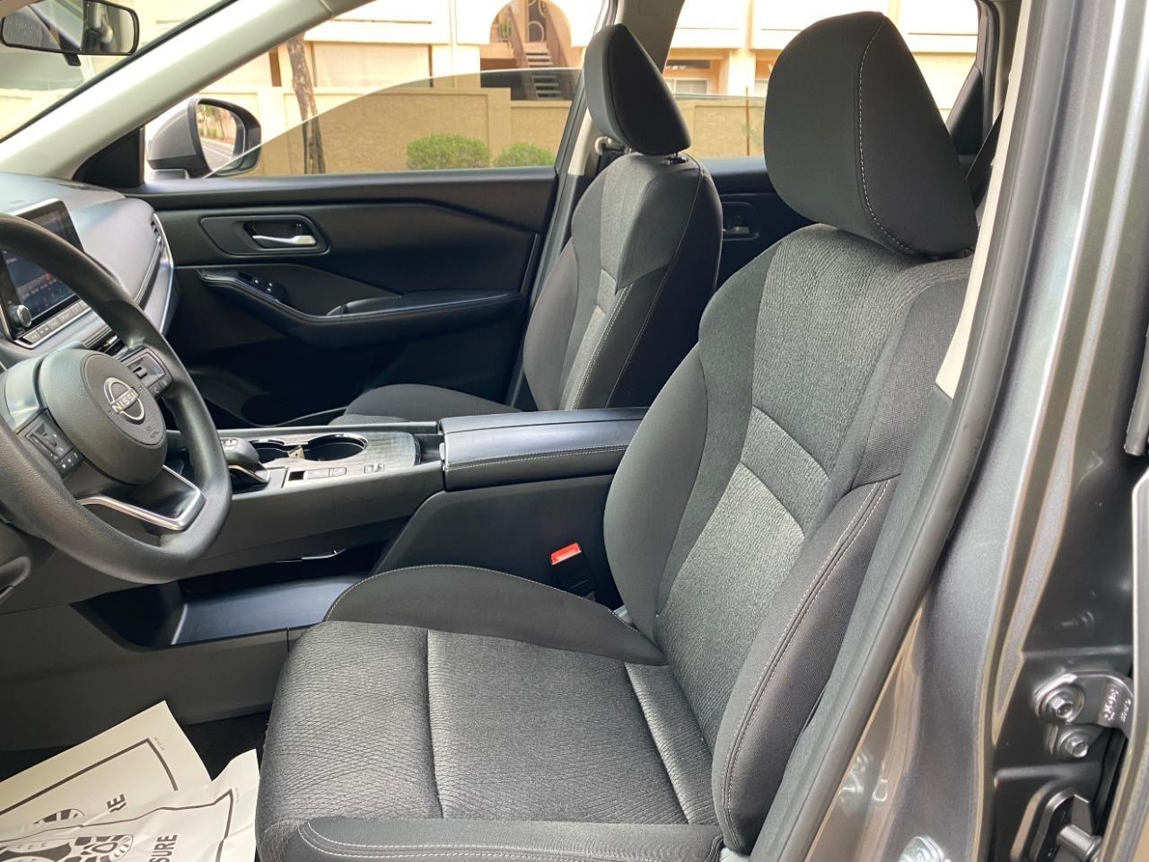 Nissan Rogue SV 2024