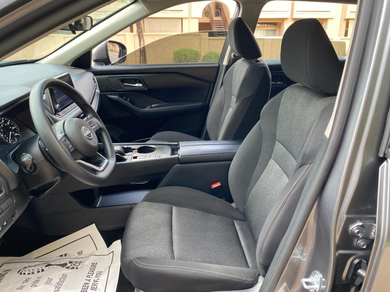 Nissan Rogue SV 2024