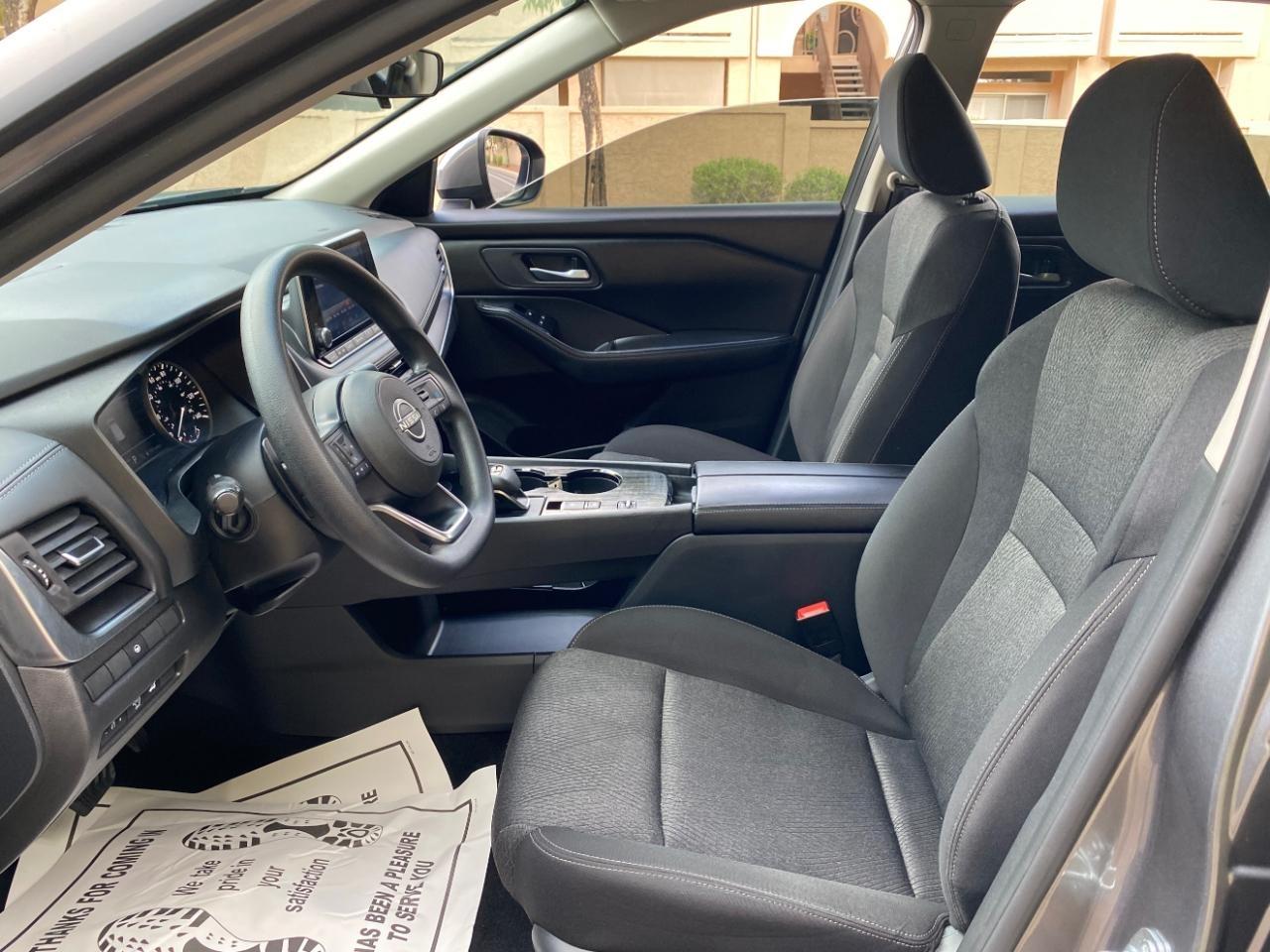 Nissan Rogue SV 2024