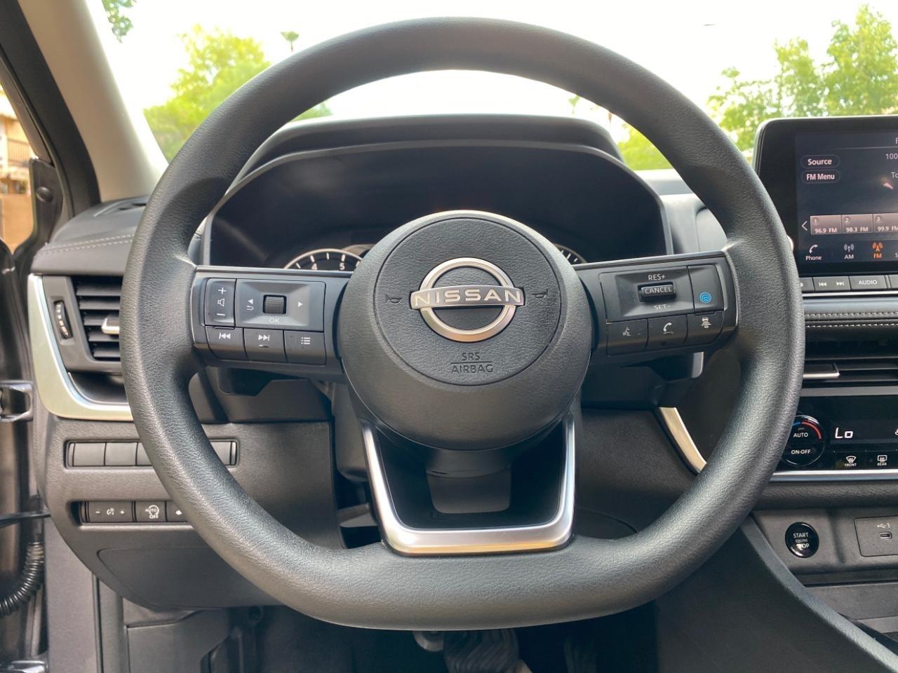 Nissan Rogue SV 2024