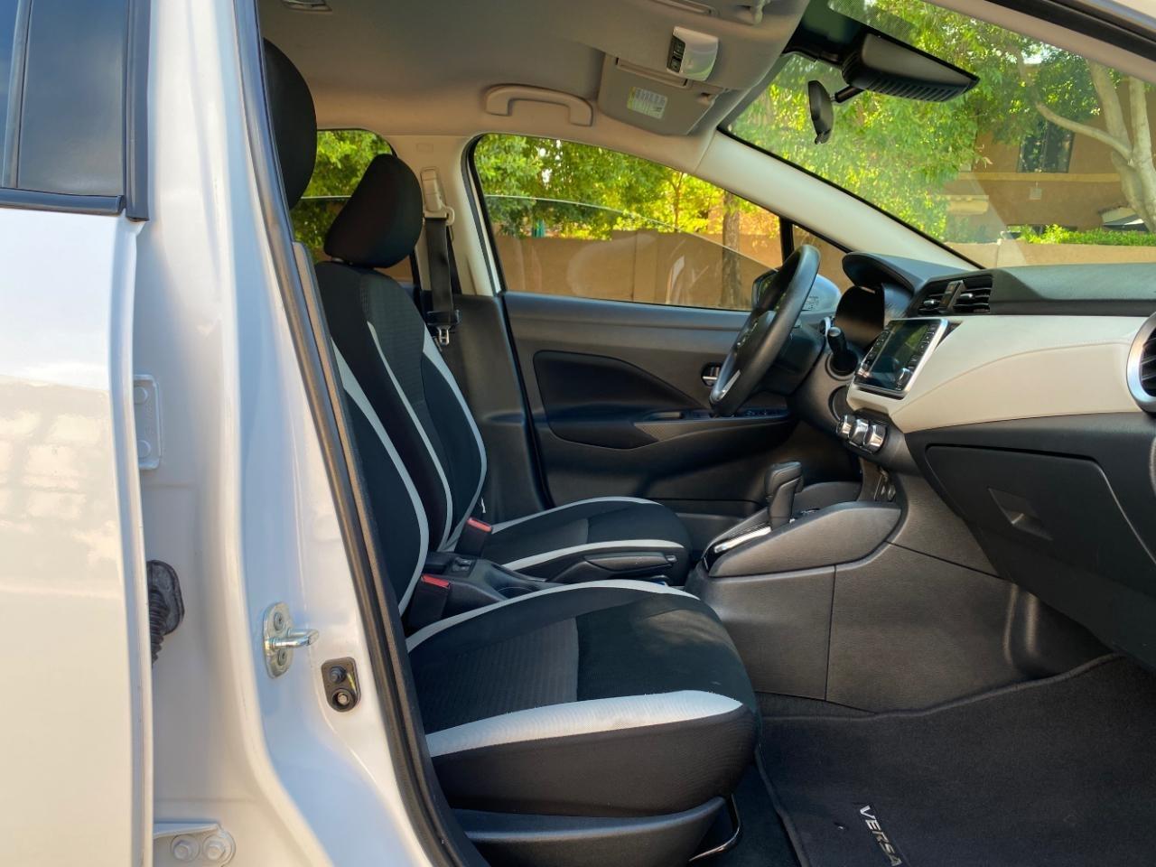Nissan Versa SV 2022