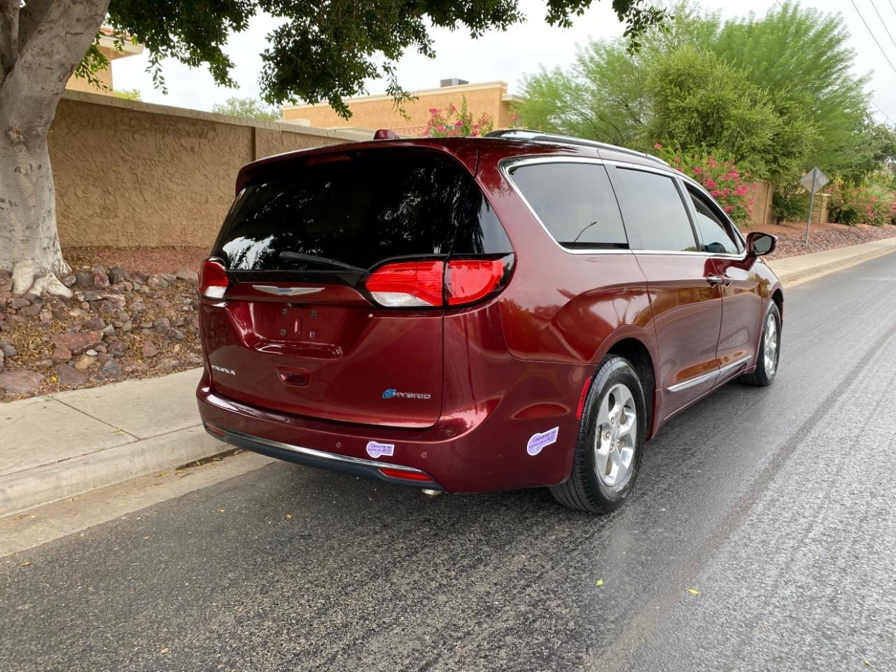 Chrysler Pacifica Hybrid Limited 2018