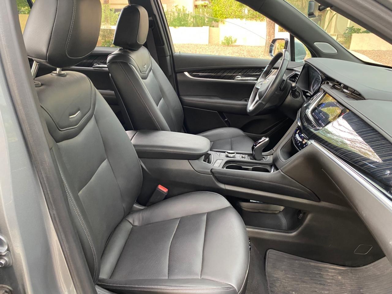 Cadillac XT6 Premium Luxury AWD 2024