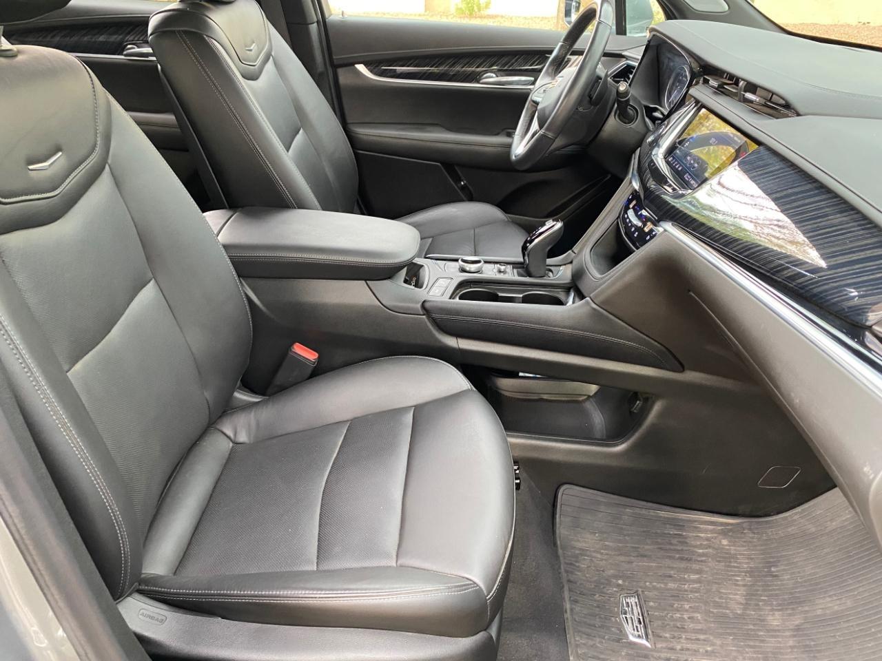 Cadillac XT6 Premium Luxury AWD 2024