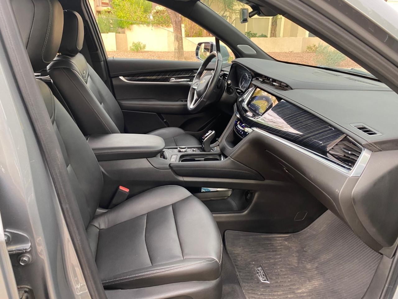Cadillac XT6 Premium Luxury AWD 2024