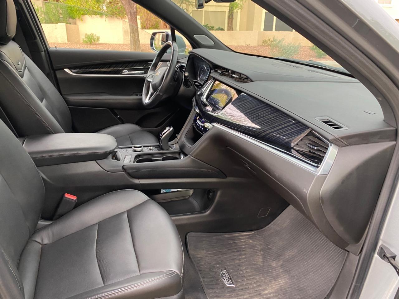 Cadillac XT6 Premium Luxury AWD 2024