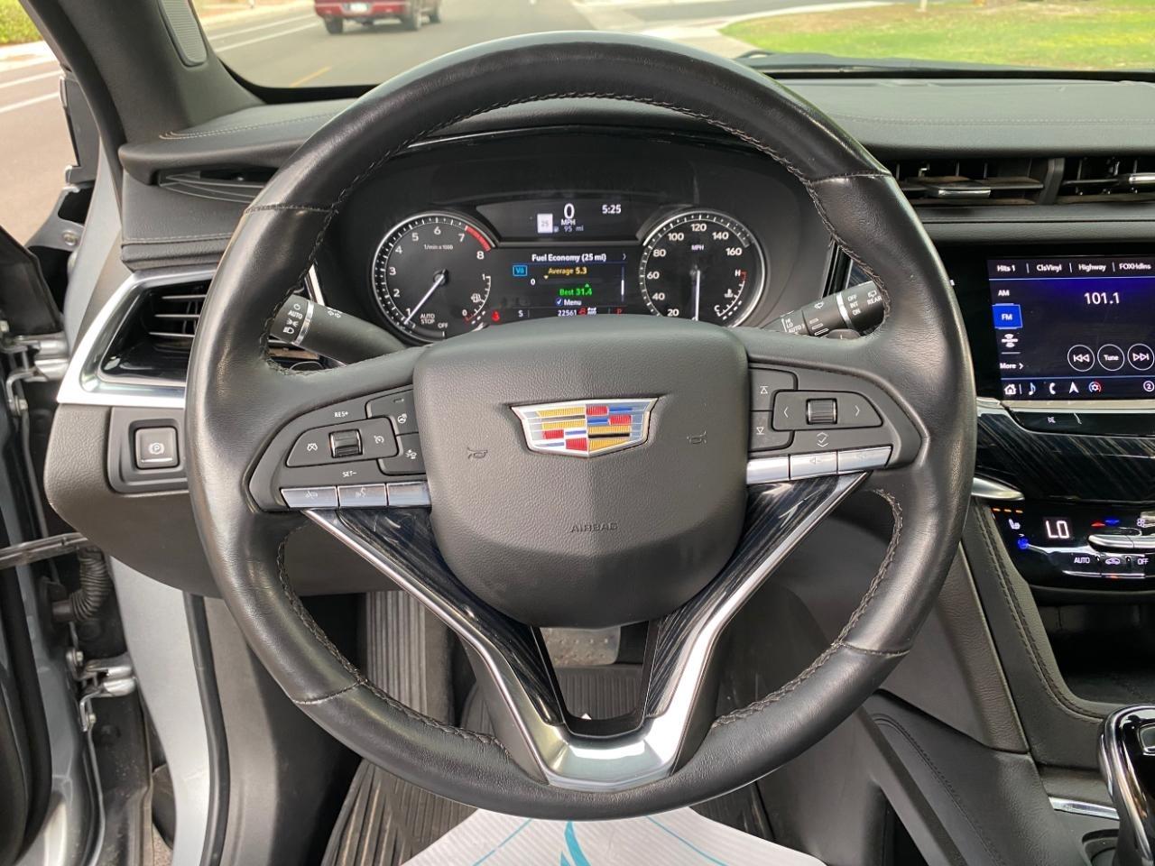 Cadillac XT6 Premium Luxury AWD 2024