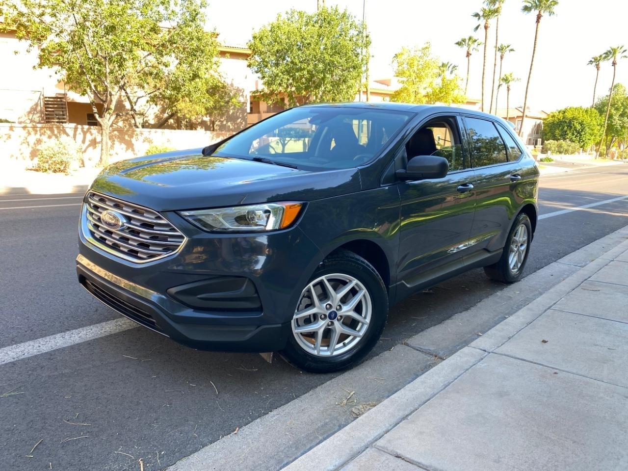 Ford Edge SE FWD 2021