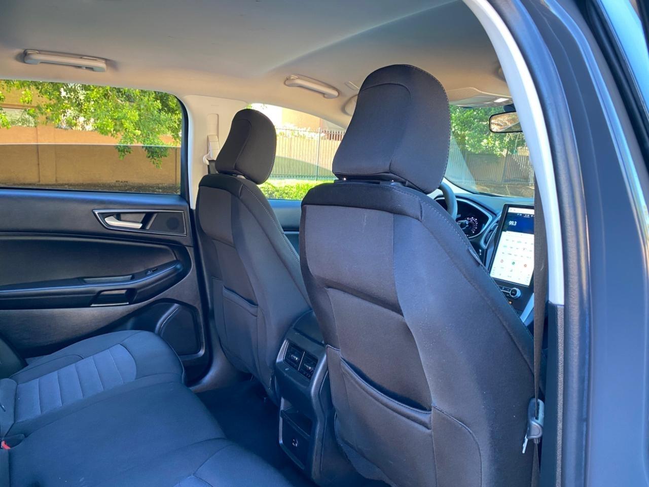 Ford Edge SE FWD 2021