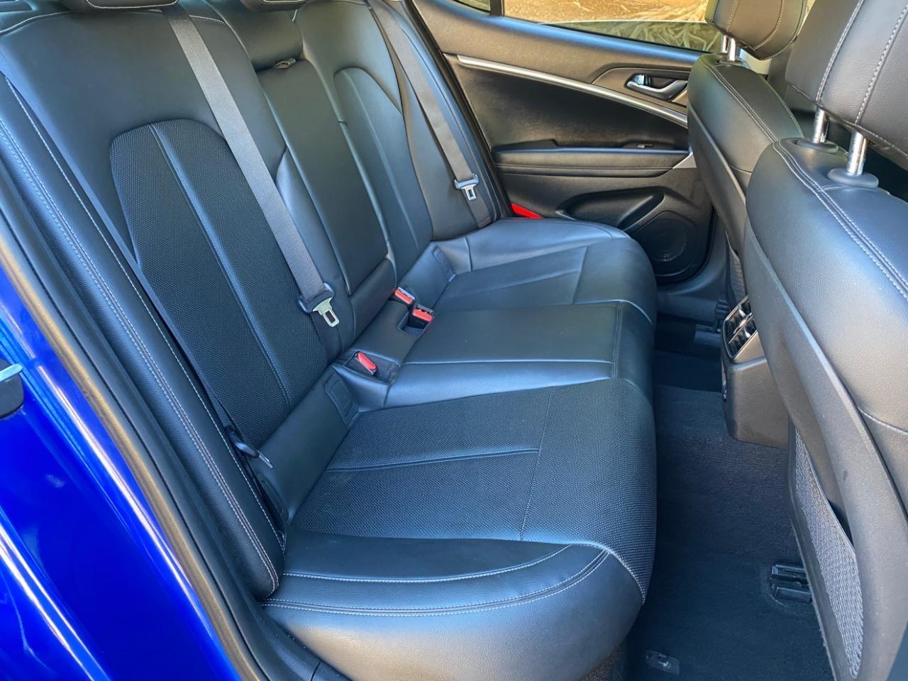 Genesis G70 2.0T Advanced 2019