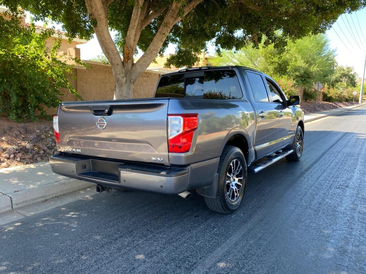 Nissan Titan SV Crew Cab 2WD 2021