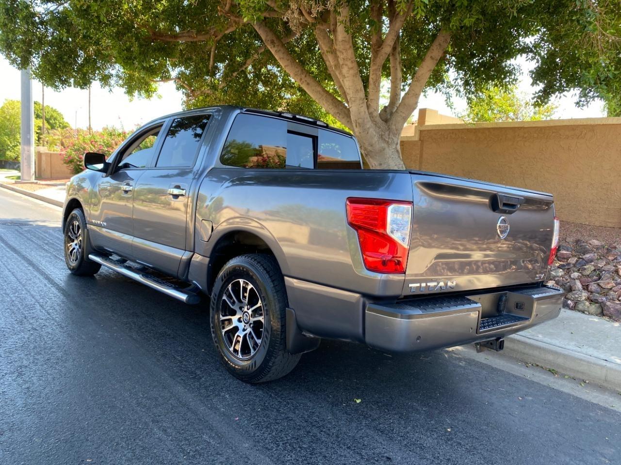 Nissan Titan SV Crew Cab 2WD 2021
