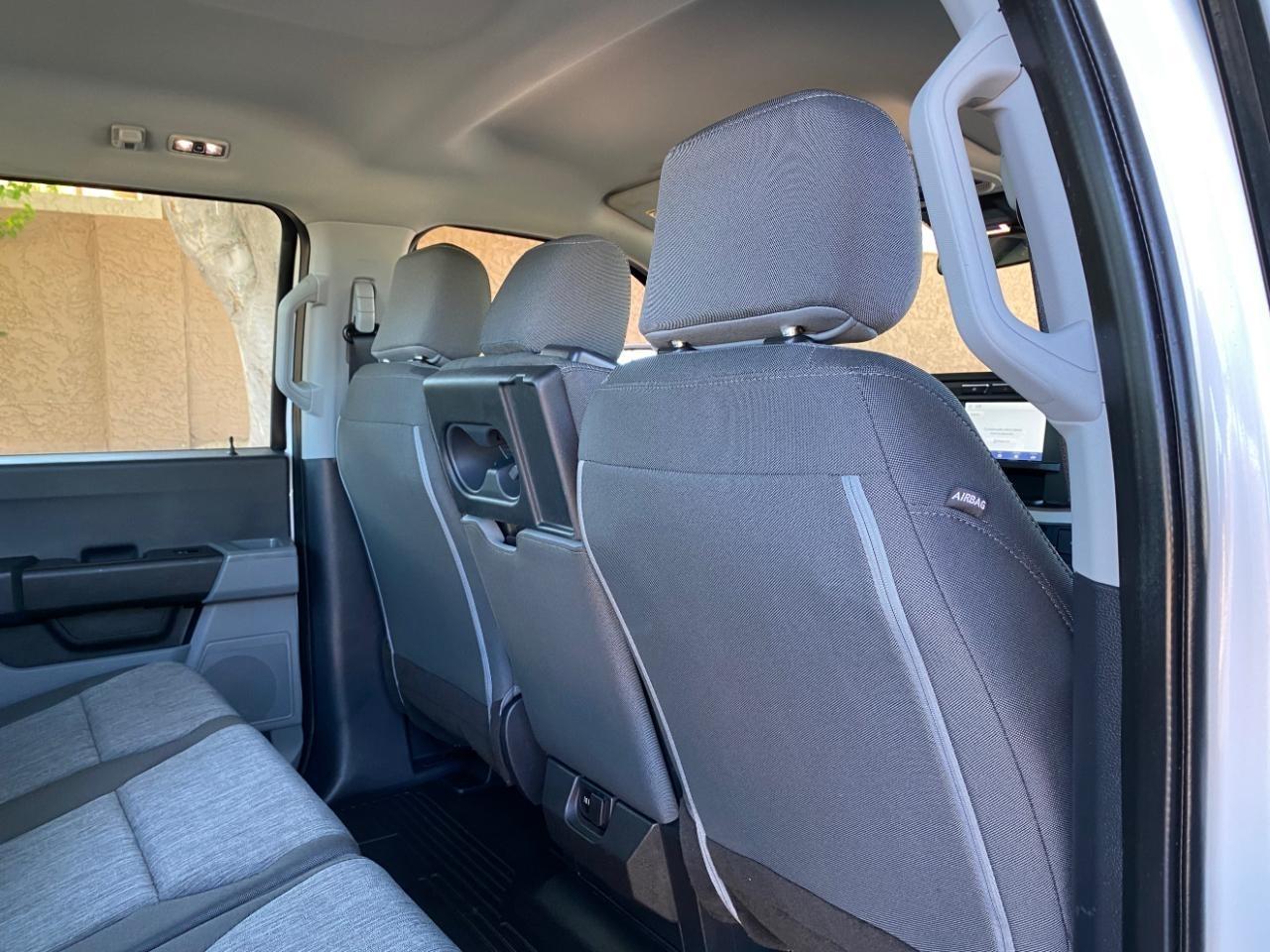 Ford F-250 SD XL Crew Cab 4WD 2023