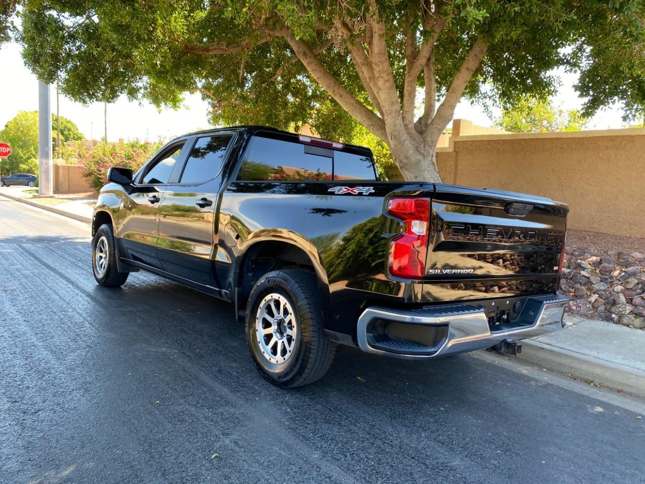 Chevrolet Silverado 1500 LT Z71 Crew Cab 4WD 2021