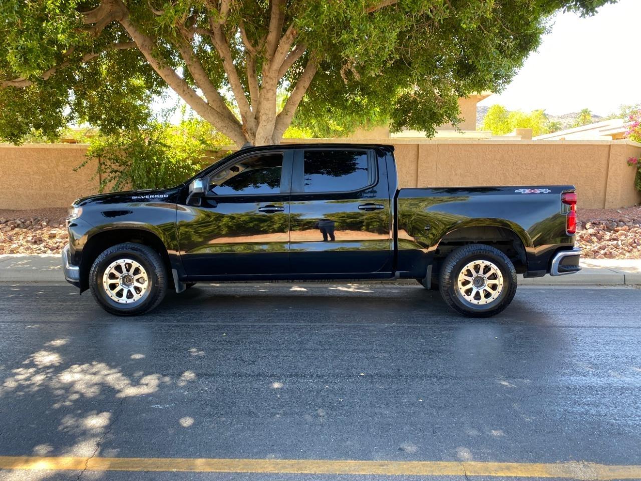Chevrolet Silverado 1500 LT Z71 Crew Cab 4WD 2021