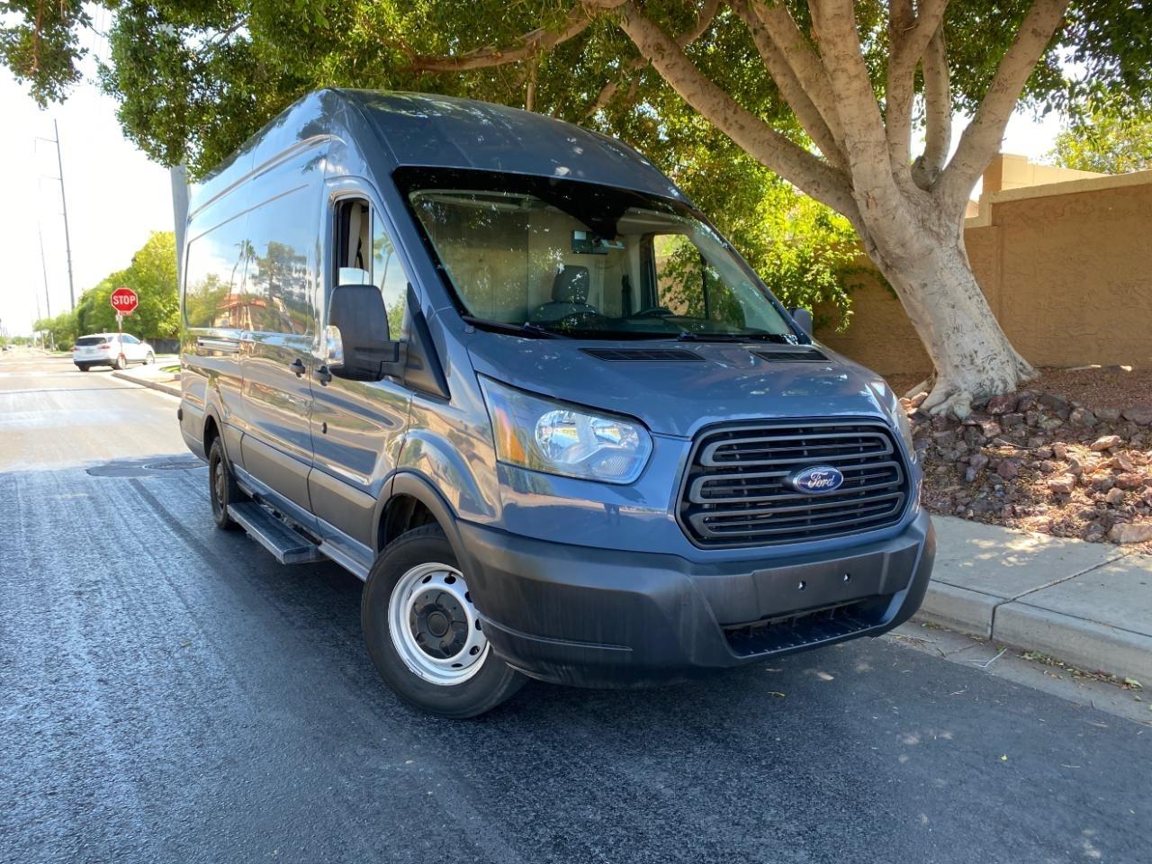 Ford Transit 250 Van High Roof w/Sliding Pass. 148-in. WB EL 2019