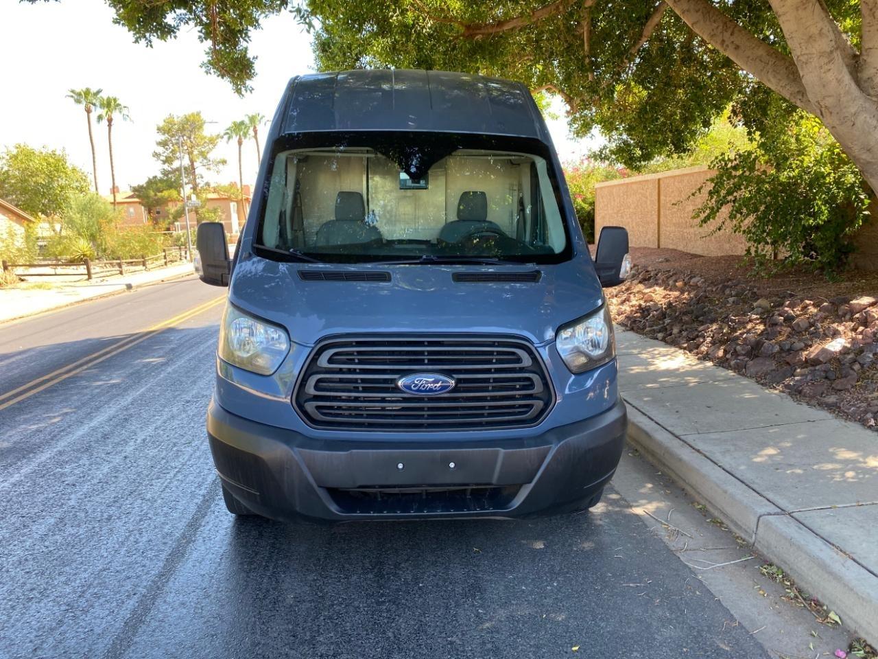 Ford Transit 250 Van High Roof w/Sliding Pass. 148-in. WB EL 2019