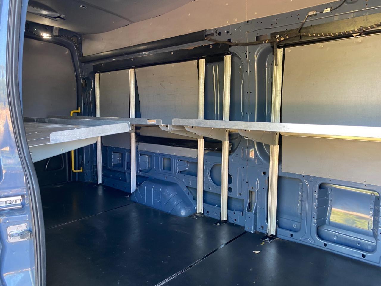 Ford Transit 250 Van High Roof w/Sliding Pass. 148-in. WB EL 2019