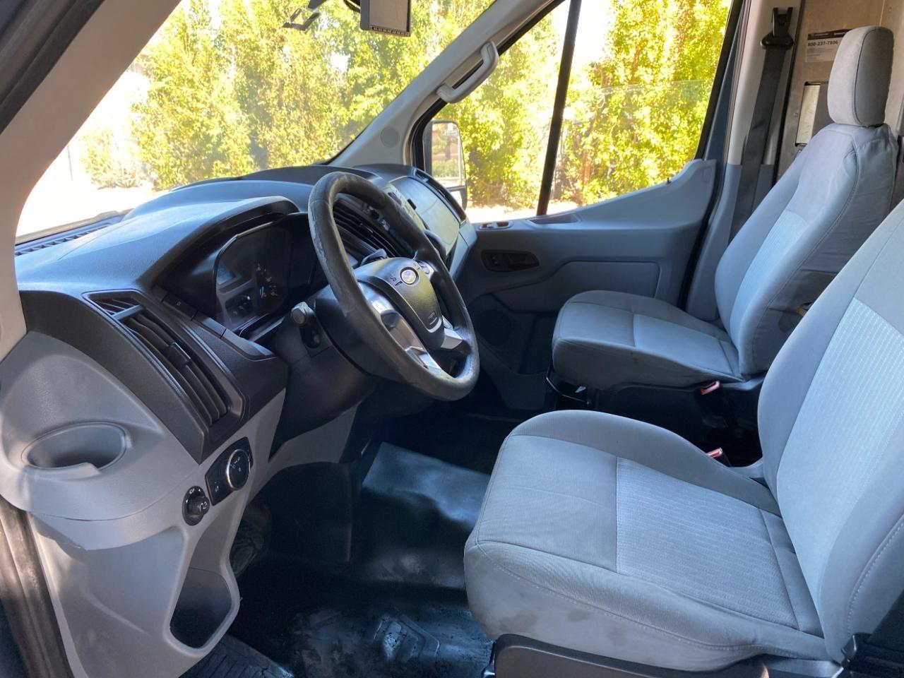 Ford Transit 250 Van High Roof w/Sliding Pass. 148-in. WB EL 2019