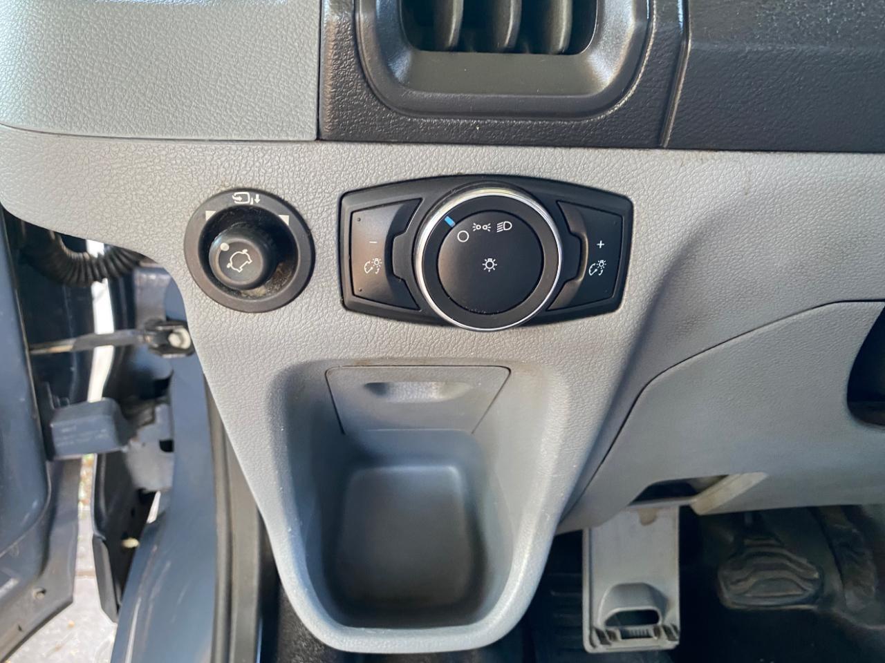 Ford Transit 250 Van High Roof w/Sliding Pass. 148-in. WB EL 2019