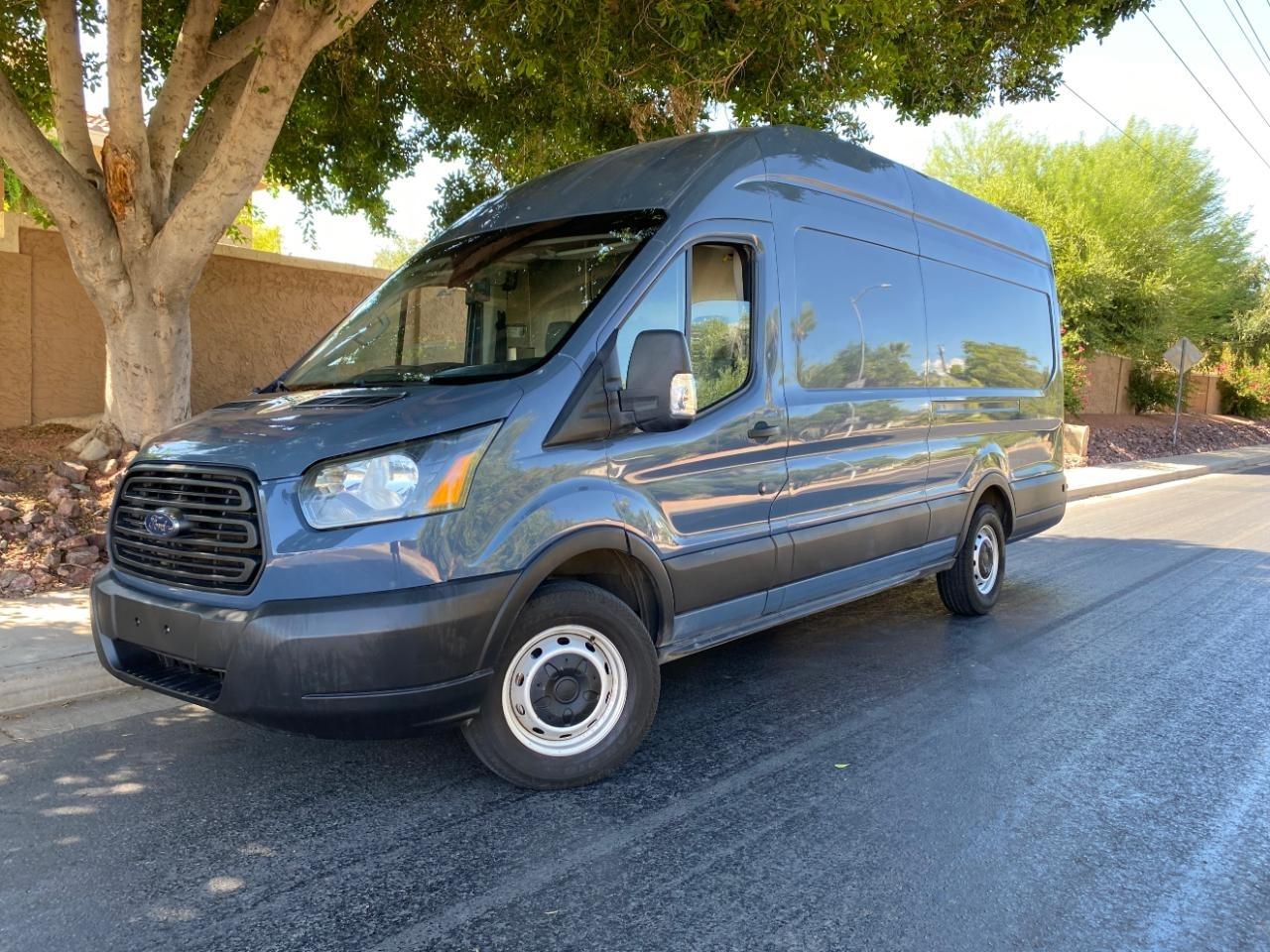 Ford Transit 250 Van High Roof w/Sliding Pass. 148-in. WB EL 2019