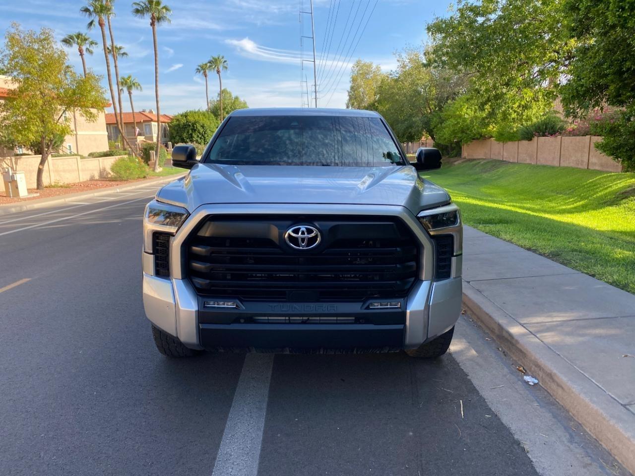 Toyota Tundra SR5 CrewMax 4WD 2022