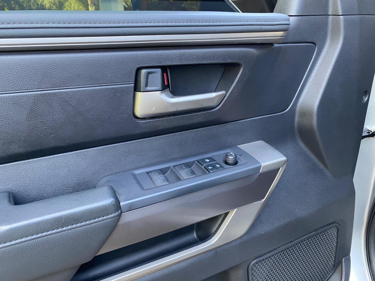 Toyota Tundra SR5 CrewMax 4WD 2022
