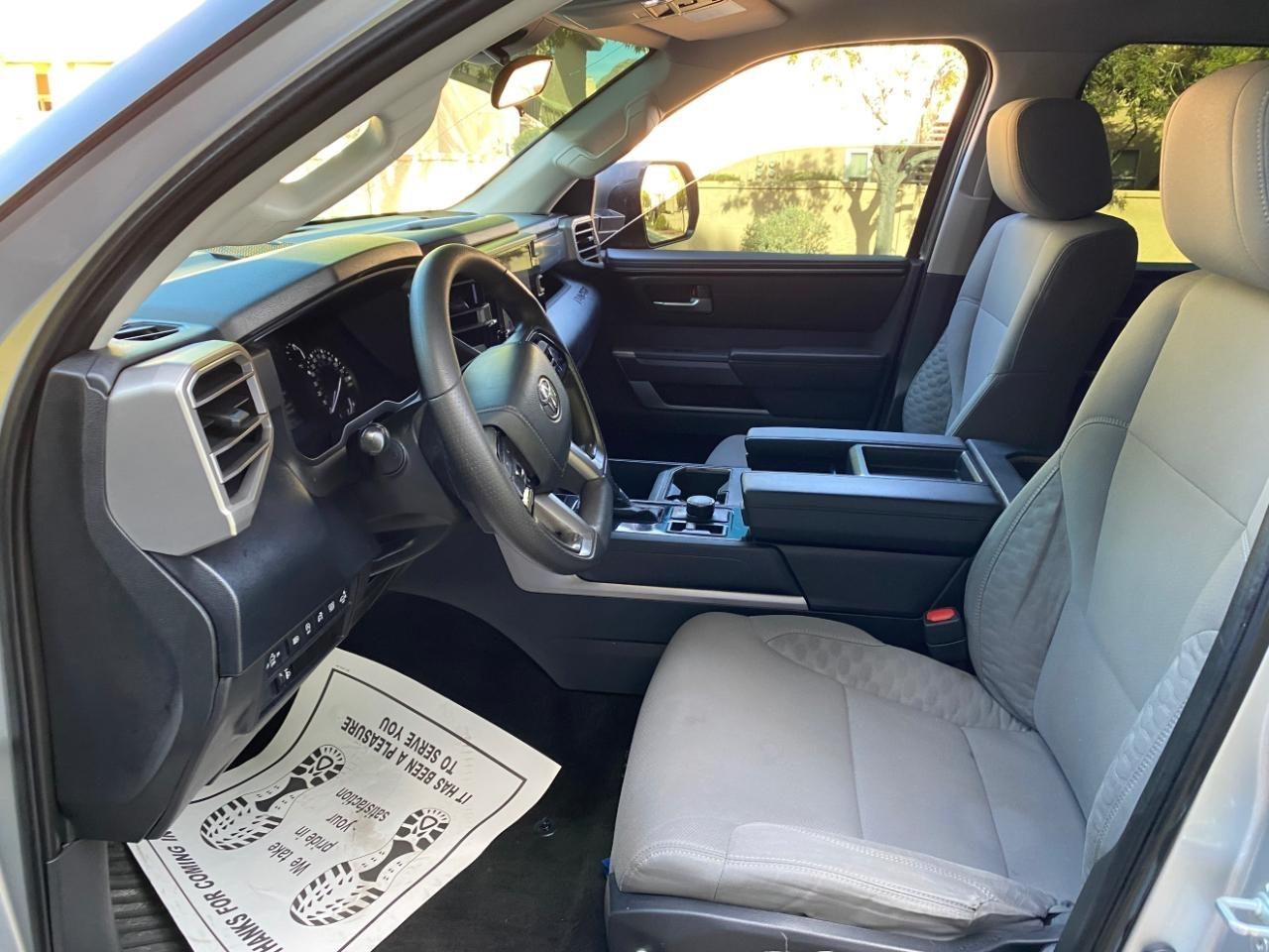 Toyota Tundra SR5 CrewMax 4WD 2022