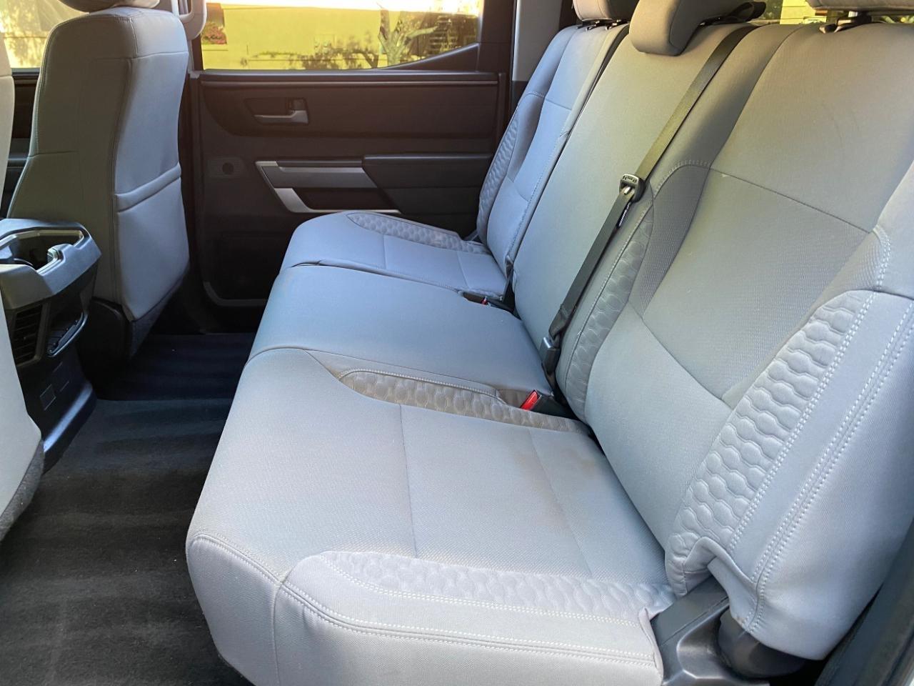 Toyota Tundra SR5 CrewMax 4WD 2022