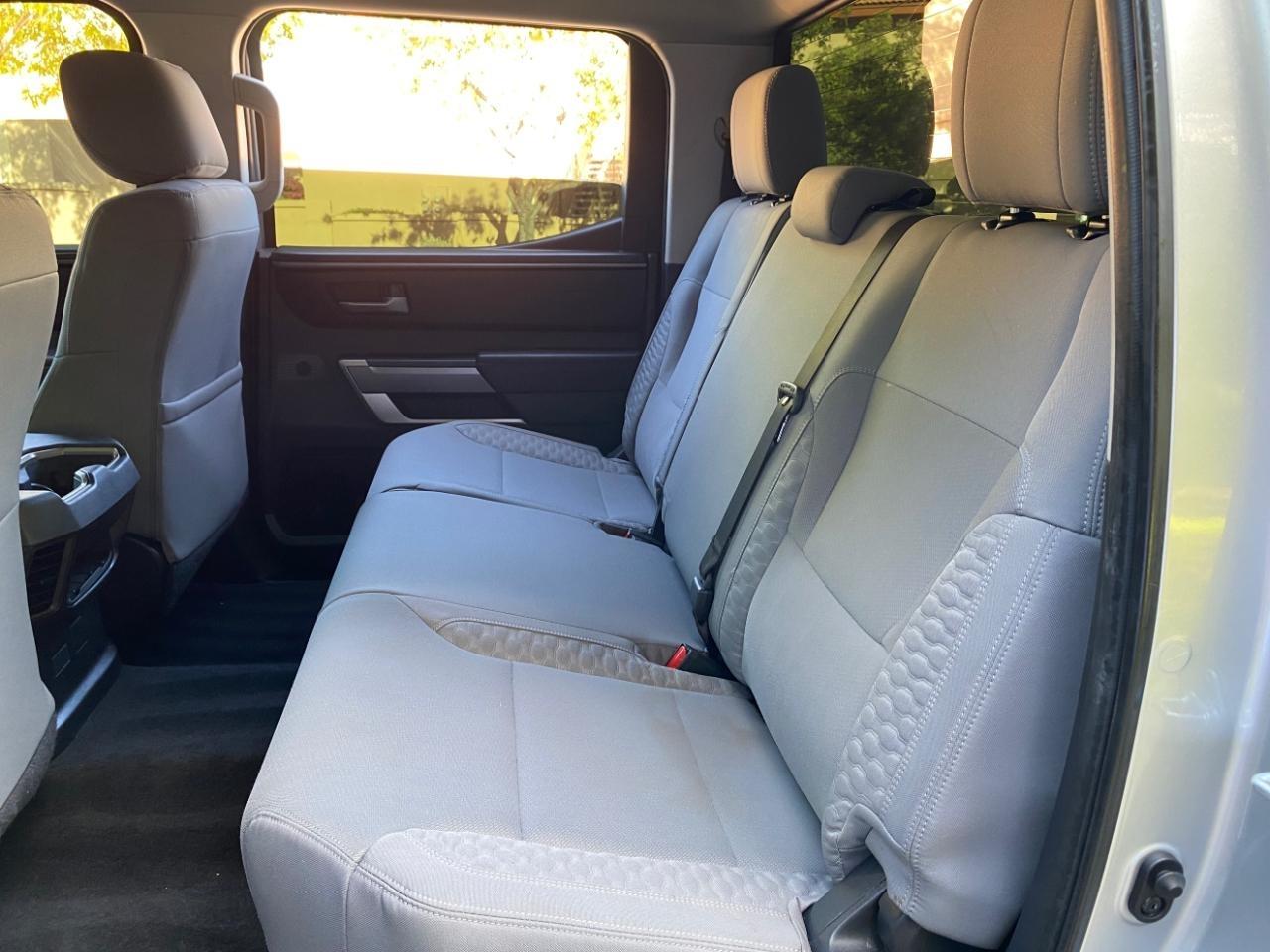 Toyota Tundra SR5 CrewMax 4WD 2022