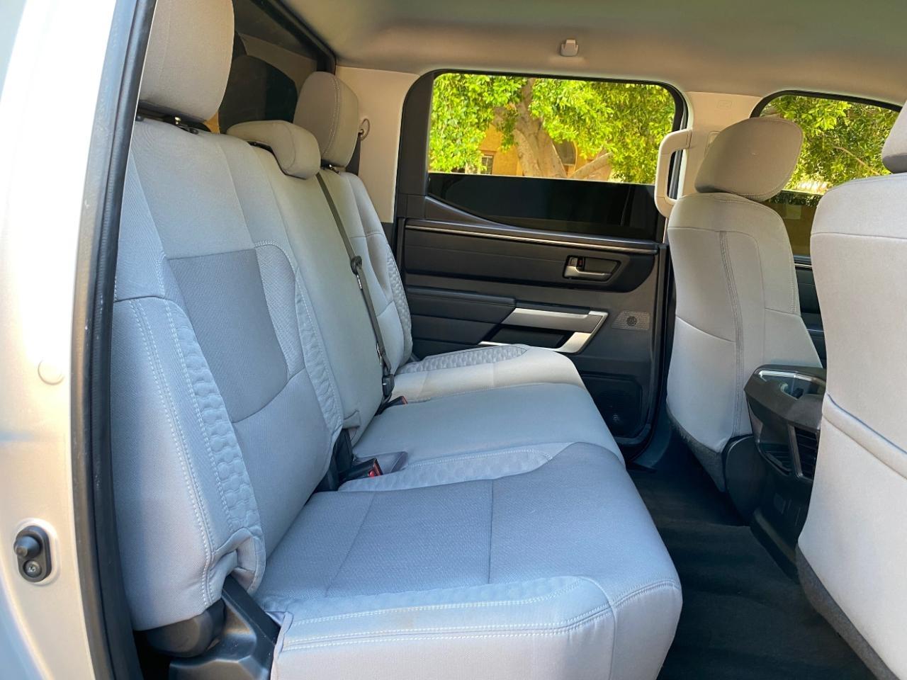 Toyota Tundra SR5 CrewMax 4WD 2022