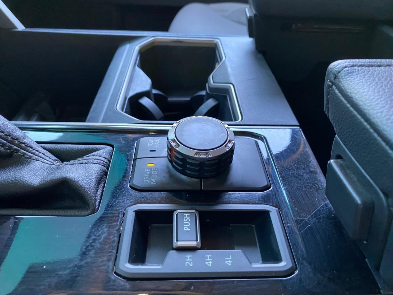 Toyota Tundra SR5 CrewMax 4WD 2022