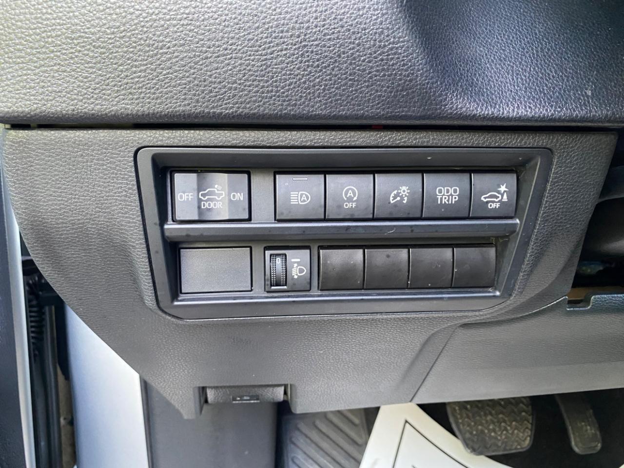 Toyota Tundra SR5 CrewMax 4WD 2022
