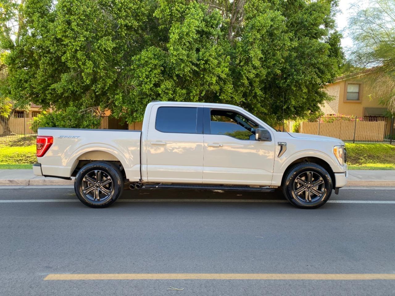 Ford F-150 XLT SuperCrew 5.5-ft. Bed 2WD 2023