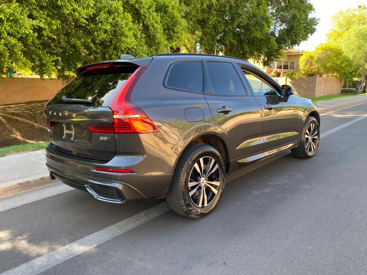 Volvo XC60 B5 Core AWD 2024