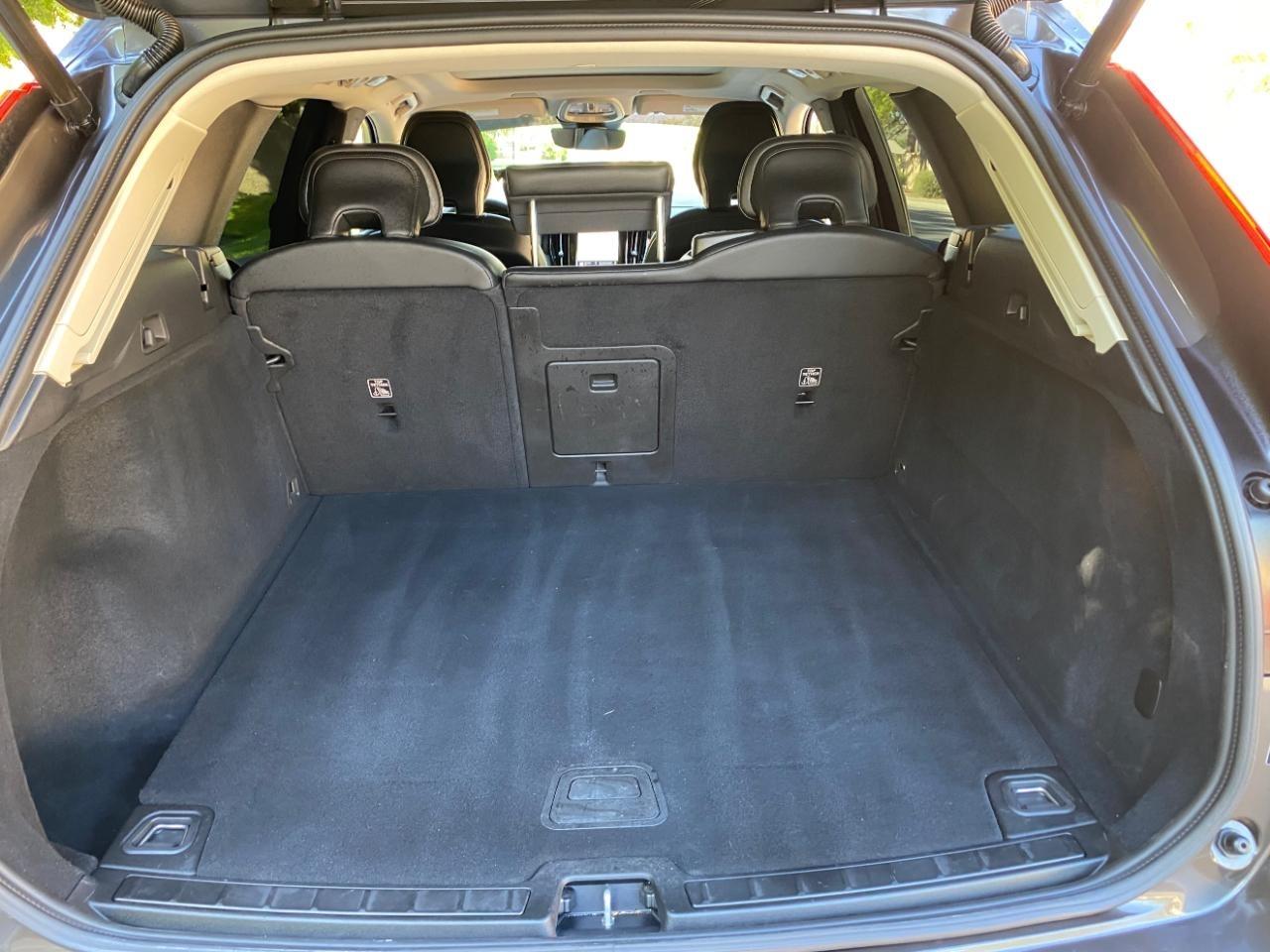 Volvo XC60 B5 Core AWD 2024