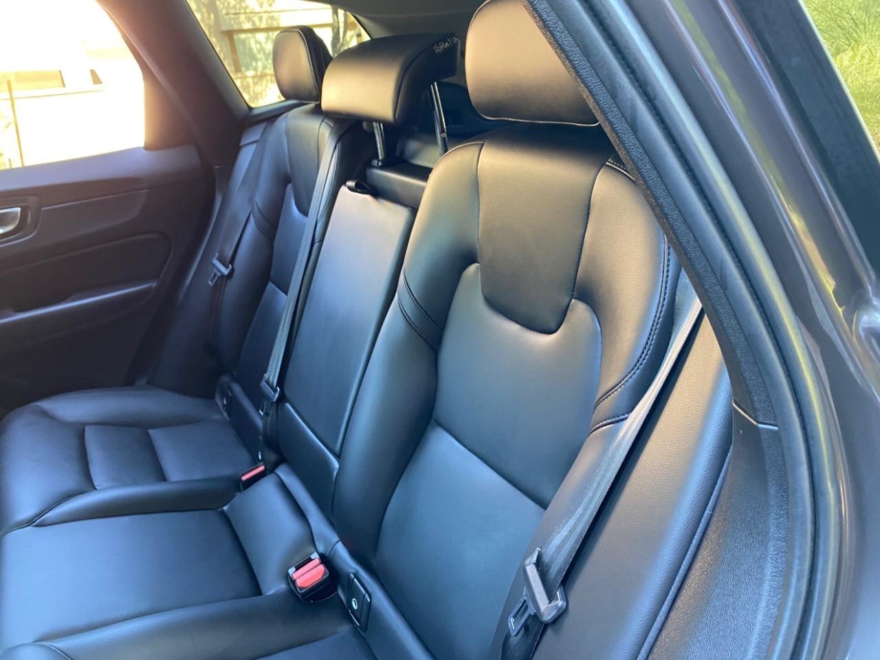 Volvo XC60 B5 Core AWD 2024