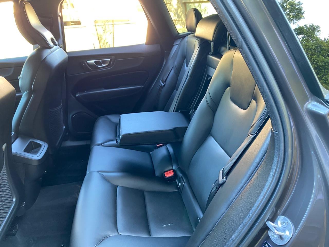Volvo XC60 B5 Core AWD 2024