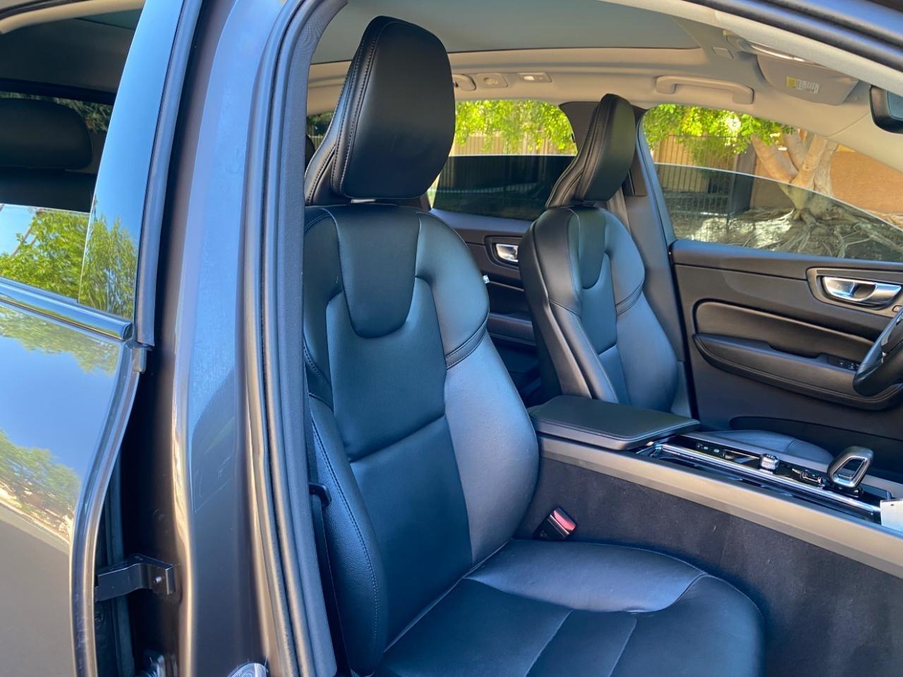 Volvo XC60 B5 Core AWD 2024