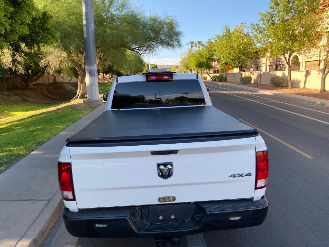 RAM 1500 Classic Tradesman Quad Cab 4WD 2022