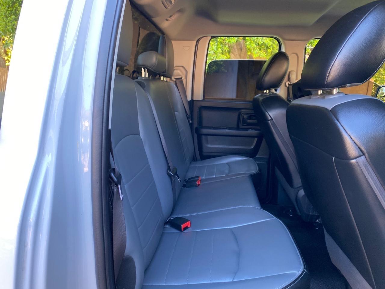 RAM 1500 Classic Tradesman Quad Cab 4WD 2022