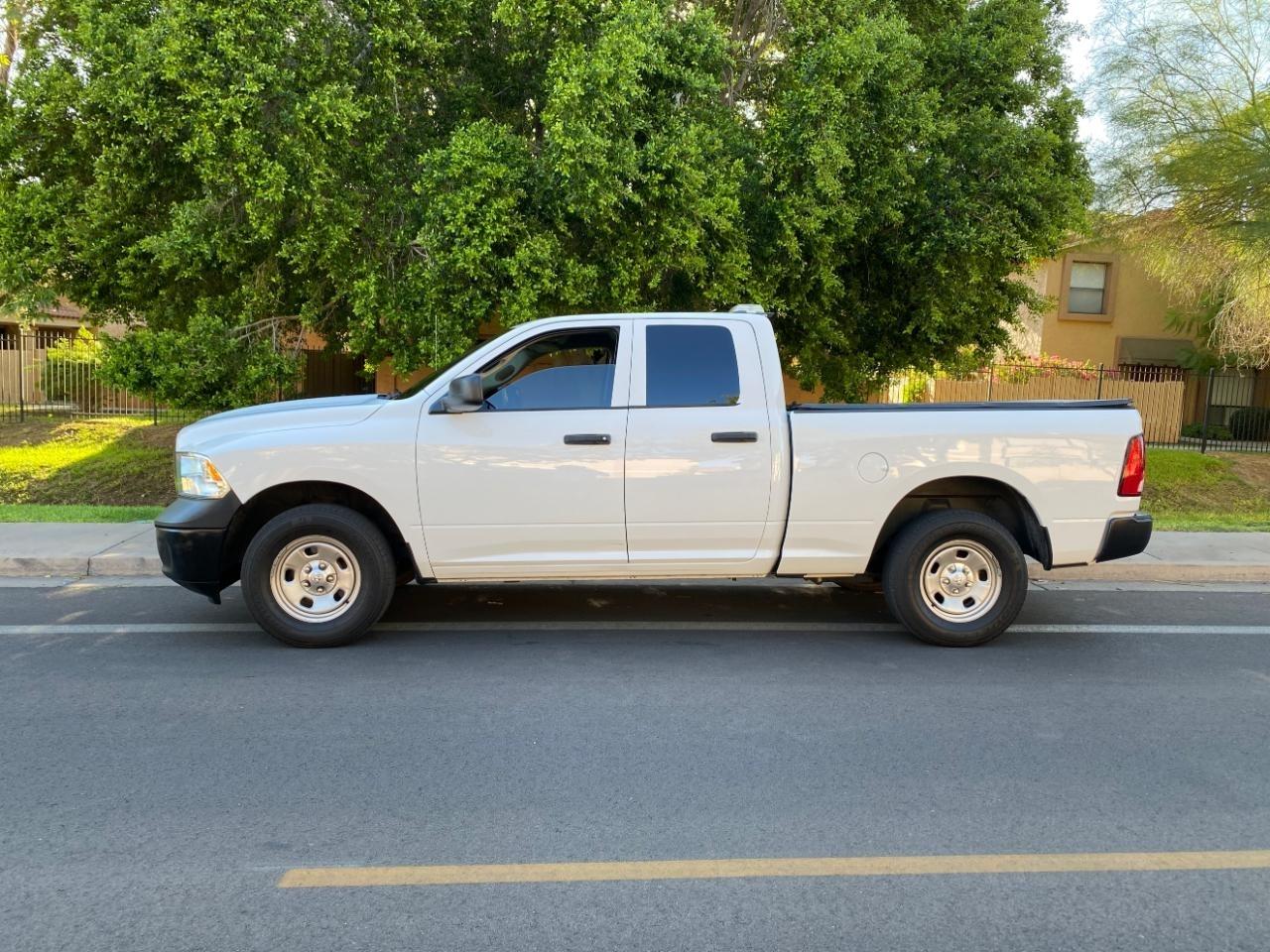 RAM 1500 Classic Tradesman Quad Cab 4WD 2022