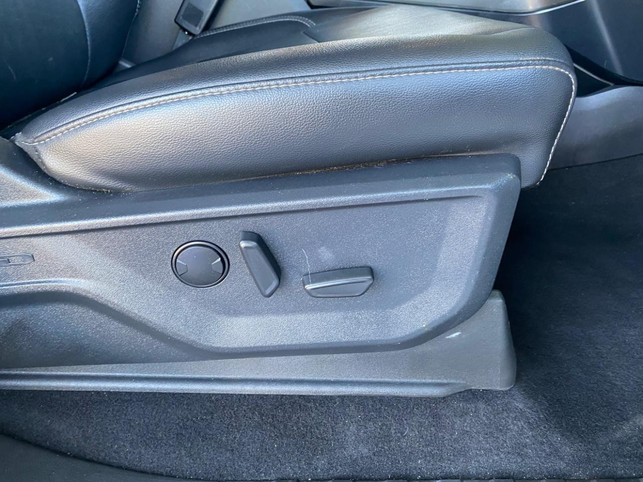 Ford F-150 XLT SuperCrew 5.5-ft. Bed 4WD 2023